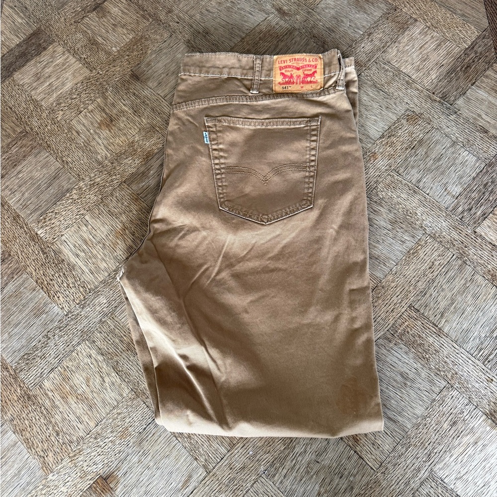 Levi's Men's Tan Chinos W44 x L36